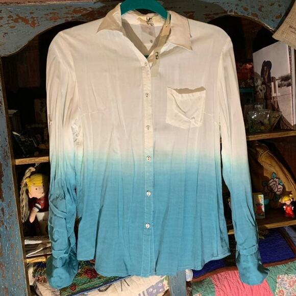 NWT OMBRÉ DIP DYE TURQUOISE BLOUSE - Picture 2 of 6